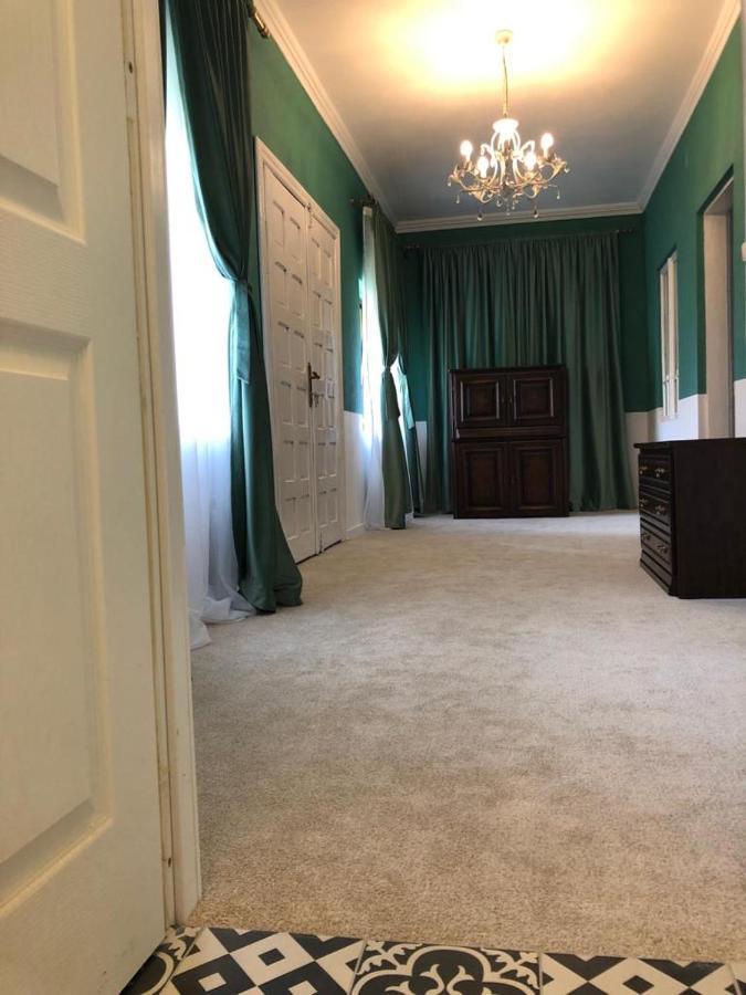 Texas House Guest House Novaci-Straini Luaran gambar
