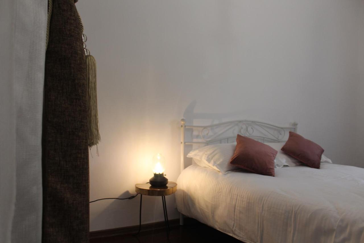 Texas House Guest House Novaci-Straini Luaran gambar